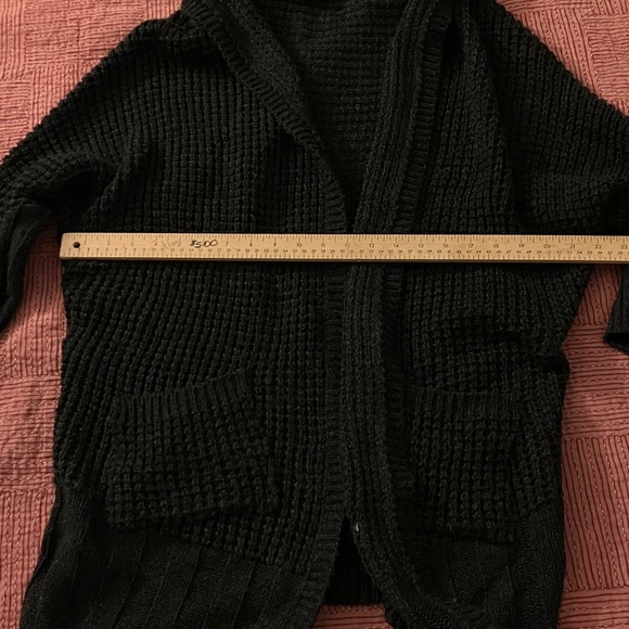 BCBG Max Azria size large flattering oversized open sweater women’s - Picture 6 of 16